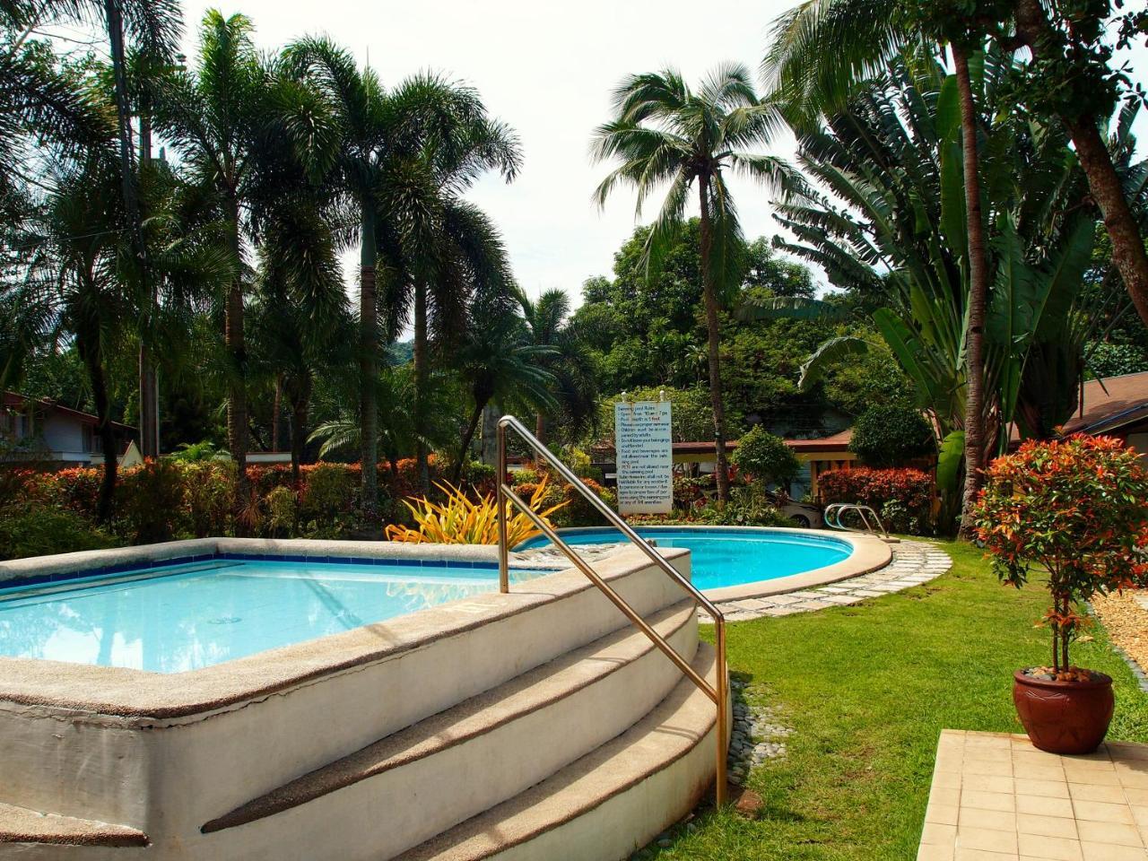Vacation Villas At Subic Homes Олонгапо Екстер'єр фото